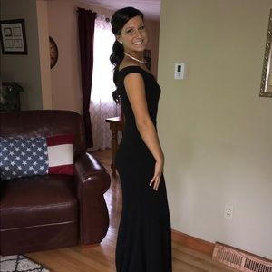 Black prom dress